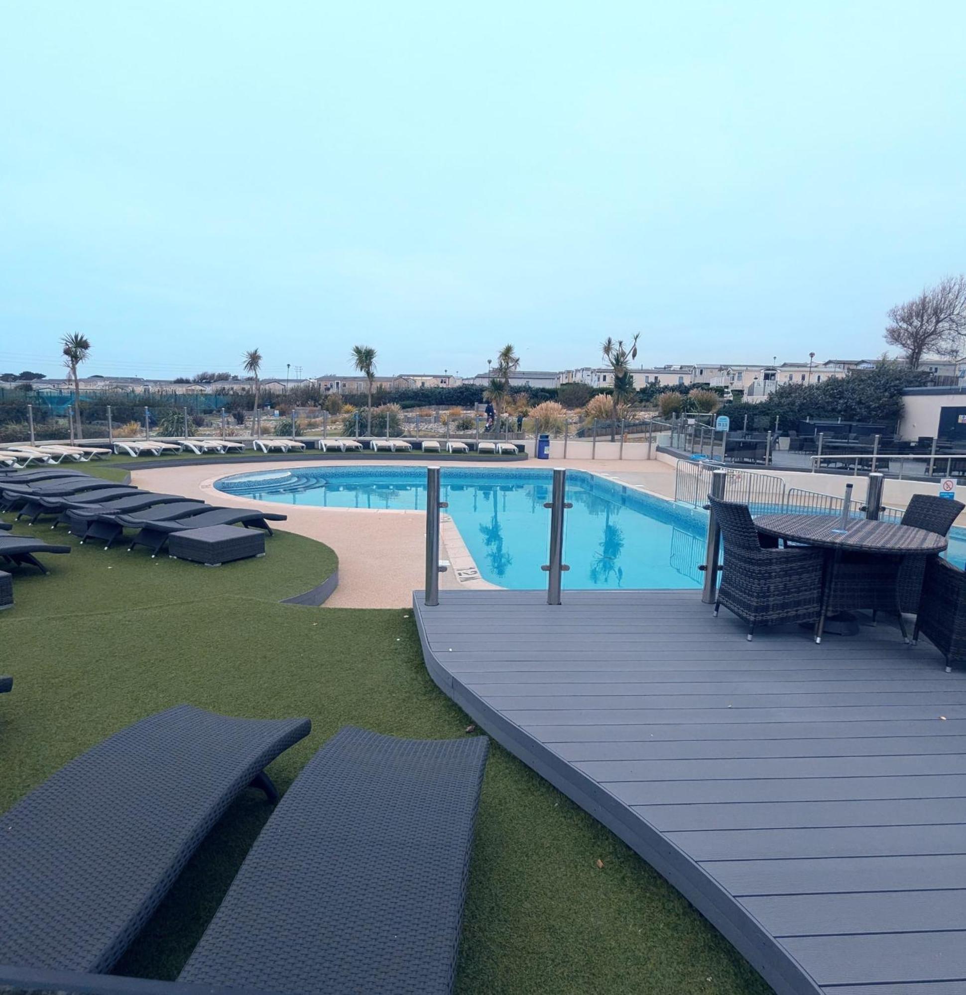 Relaxing Holiday Home Chickerell View Littlesea Haven Wyke Regis Екстер'єр фото